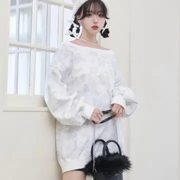 Lovilyn 오버 사이즈 속기모 맨투맨