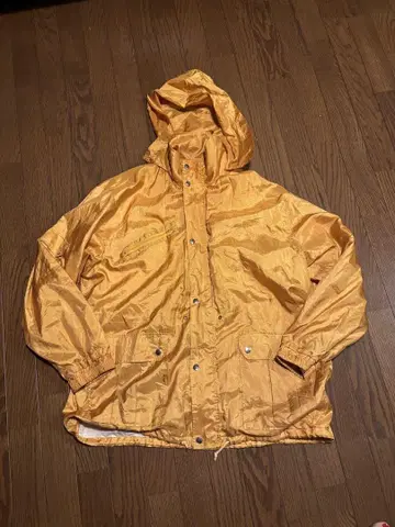 AST SPORTSWEAR 오렌지 마운틴 후드티