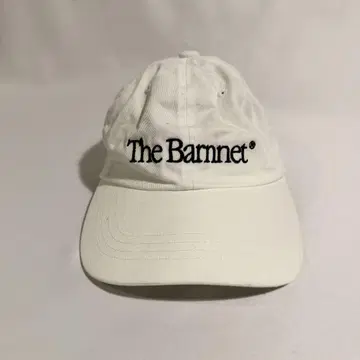 THE BARNNET 로고 볼캡 화이트