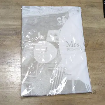 Mrs.GREEN APPLE 화이트 라운지 타월
