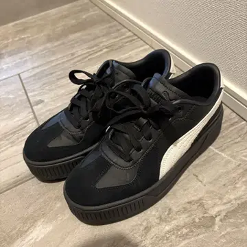 PUMA 카르멘 티 02 BLACK/WHITE