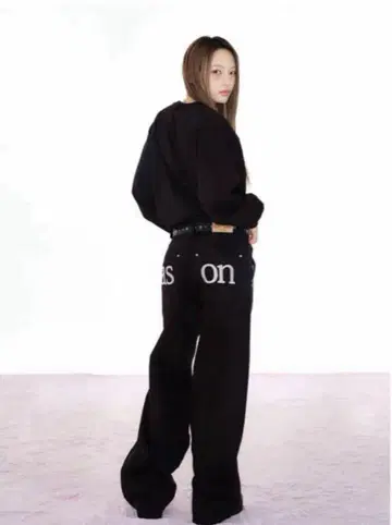 ason ason 블랙 스트레이트 데님 팬츠 M 사이즈