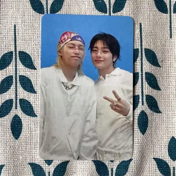 StrayKids 아이엔 필릭스 Walmart KARMA 트레이딩 카드