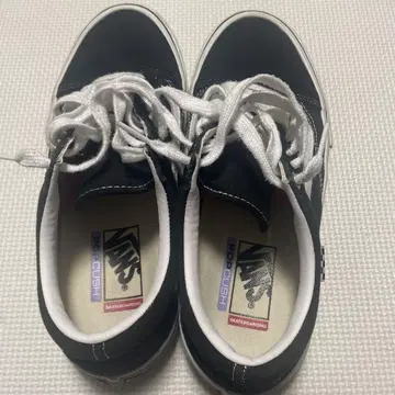 VANS Pop Cush 블랙 스니커즈