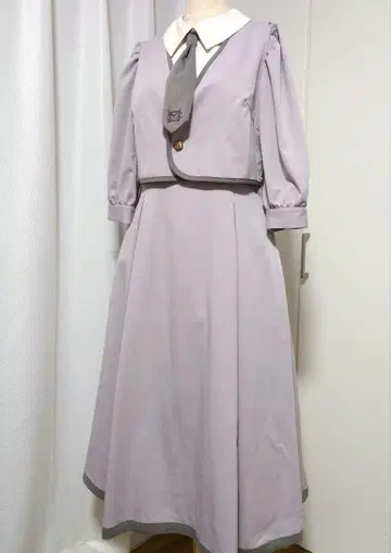 Maison de FLEUR 재녀의 당신과 넥타이 원피스