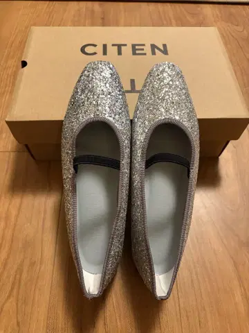 CITEN 실버 글리터 펌프스 23.5cm