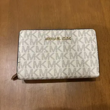 MICHAEL KORS 모노그램 접이식 지갑
