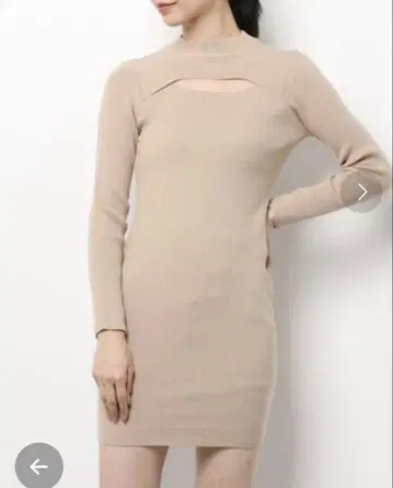 [ RESEXXY ] 프론트 오픈 니트 원피스 베이지 리젝시