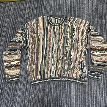 COOGI 3D 니트