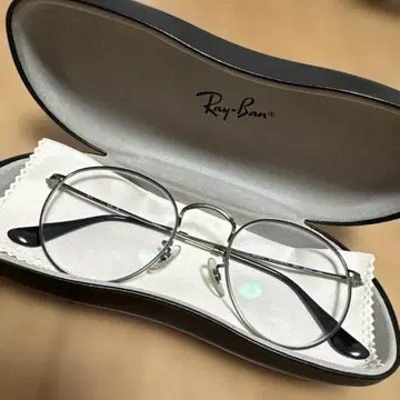 RayBan 라운드 메탈 RB3447V 2620