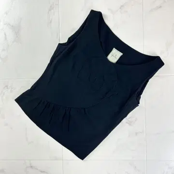 새상품급 시빌라 프론트 디자인 티셔츠 블랙 사이즈 M*RC1153