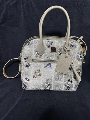 Dooney&Bourke 디즈니 100주년 한정판 드니버크