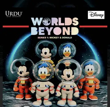 미사용 새상품 world beyond 우주복 미키 도날드 랜덤