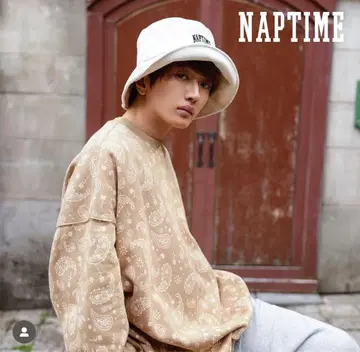 Naptime. 올 패턴 맨투맨 베이지 S 사이즈 새상품급