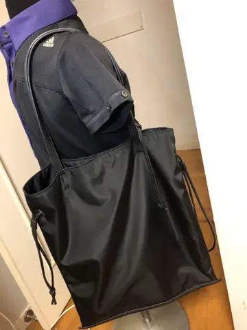 Converse Tokyo 블랙 나일론 토트백 Unisex