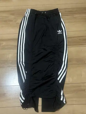 adidas 블랙 팬츠 리메이크품
