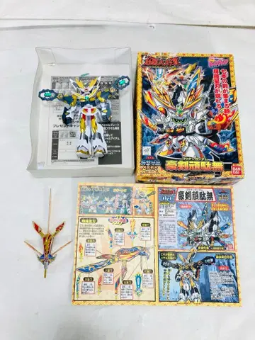 조립 완료 당시품 키라하가네 BANDAI SD 건담 프라모델 뇌패대장군
