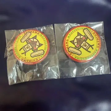 몬스터 헌터 아이루 배지 2개 세트