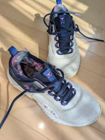 Under Armour 스포츠 슈즈 네이비/퍼플 24.5cm 중고