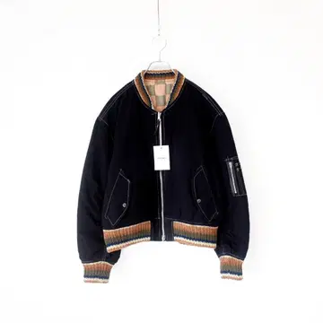 새상품 정품 STORY MFG Seed Bomber 자켓