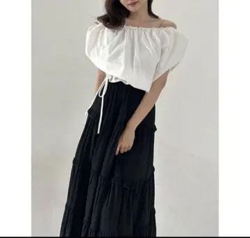 LOVAN 티어드 블랙 롱 스커트