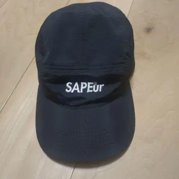 SAPEuR 블랙 캡