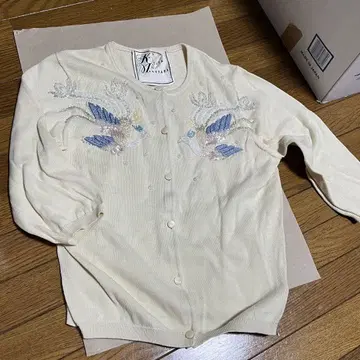 케이타 마루야마 자수 비즈 가디건