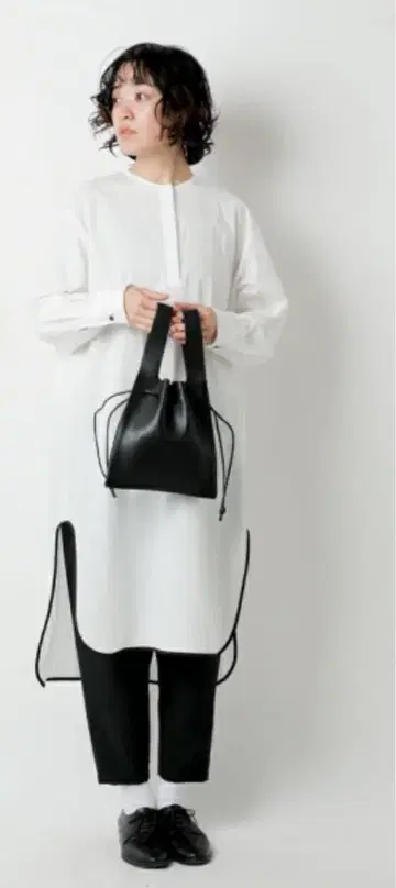 Aeta 아에타 스무스 카우레더 토트백 S사이즈