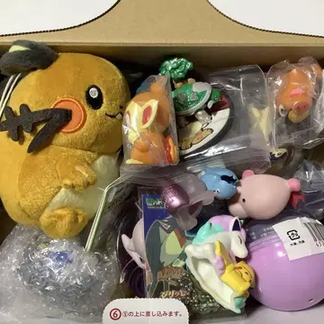 포켓몬 데덴네 손가락 인형 몬코레 리멘트 러버 키링 캔뱃지