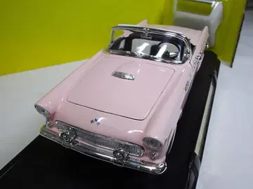 ROAD 1/18 포드 1955 썬더버드 금속제 핑크