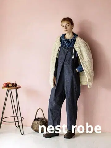 새상품급 nest Robe 네스트로브 데님 프론트 후크 살로펫