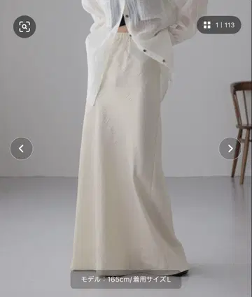 LOWRYS FARM 스트레치 새틴 스커트 아이보리 M