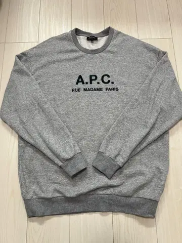 A.P.C. 맨투맨 RUE MADAME PARIS M 사이즈
