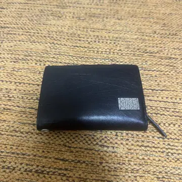 캘빈 클라인 블랙 2단 접이식 지갑