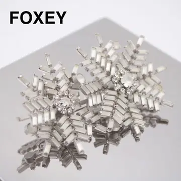 레어 새상품급 FOXEY 폭시 크리스탈 브로치 눈꽃송이 실버 결혼식