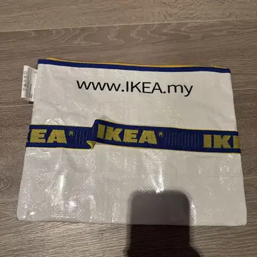IKEA KNALLA 파우치 클러치백 이케아 가운데에 손을 넣을 수 있는
