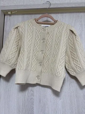 LILY BROWN 케이블 니트 가디건 크림