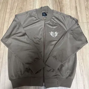 HUF SEISMIC ENERGY 저리 브라운