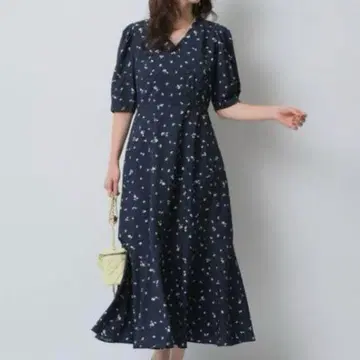 미니 꽃무늬 원피스 JUSGLITTY