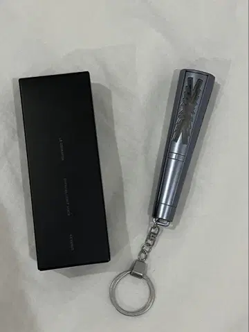 LE SSERAFIM 미니 응원봉