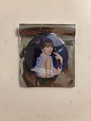LE SSERAFIM SPECIAL CAFE 2025 캔뱃지 채원