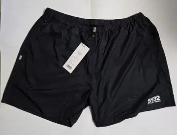 SY32 블랙 숏팬츠
