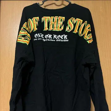 ONE OK ROCK 긴팔 T셔츠 L 사이즈