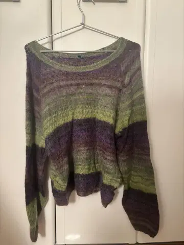 [ 가격 인하 중 ] 베네통 BENETTON 니트 상의