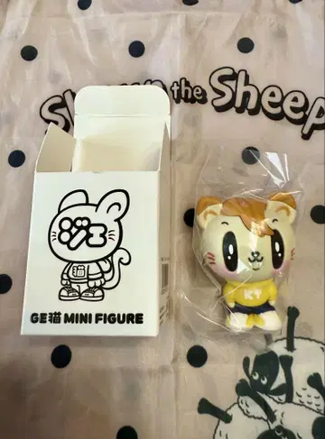 고양이 피규어 카타요세 료타