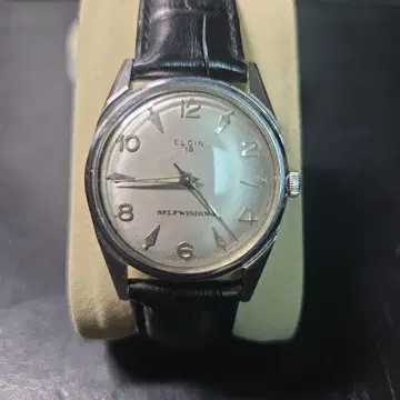 ELGIN 자동 시계 실버 다이얼 33mm