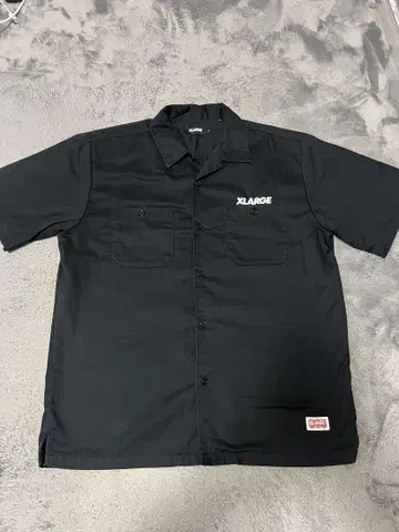 X-LARGE 블랙 워크 셔츠 사이즈 L