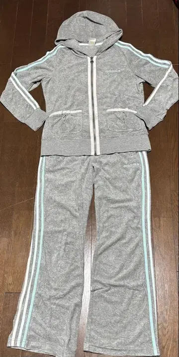 adidas 그레이 후드 부착 셋업 M