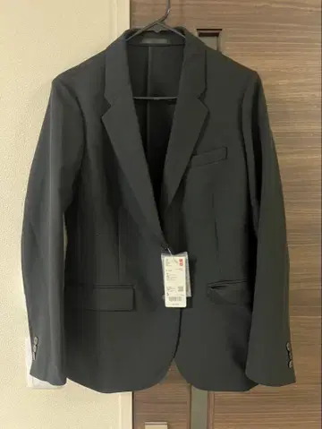 유니클로 UNIQLO 감동 자켓 테일러드 자켓 택 포함 미사용 새상품