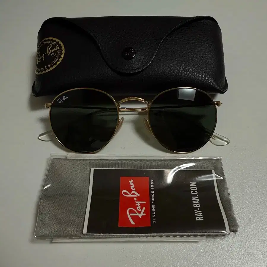 New) Ray-Ban RB4441D 667787 Geek Chic Sunglasses, Jang Hee-ryung